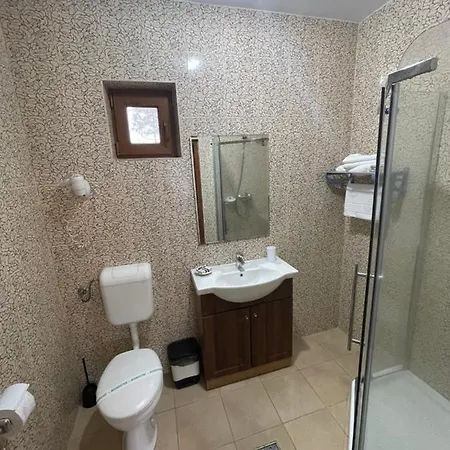 Oceanic Guest house 3*